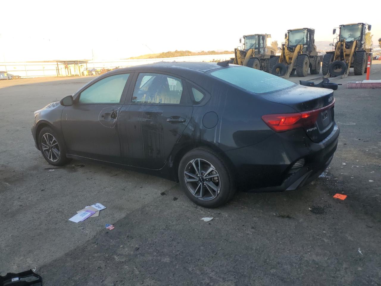 2023 Kia Forte - Image 2