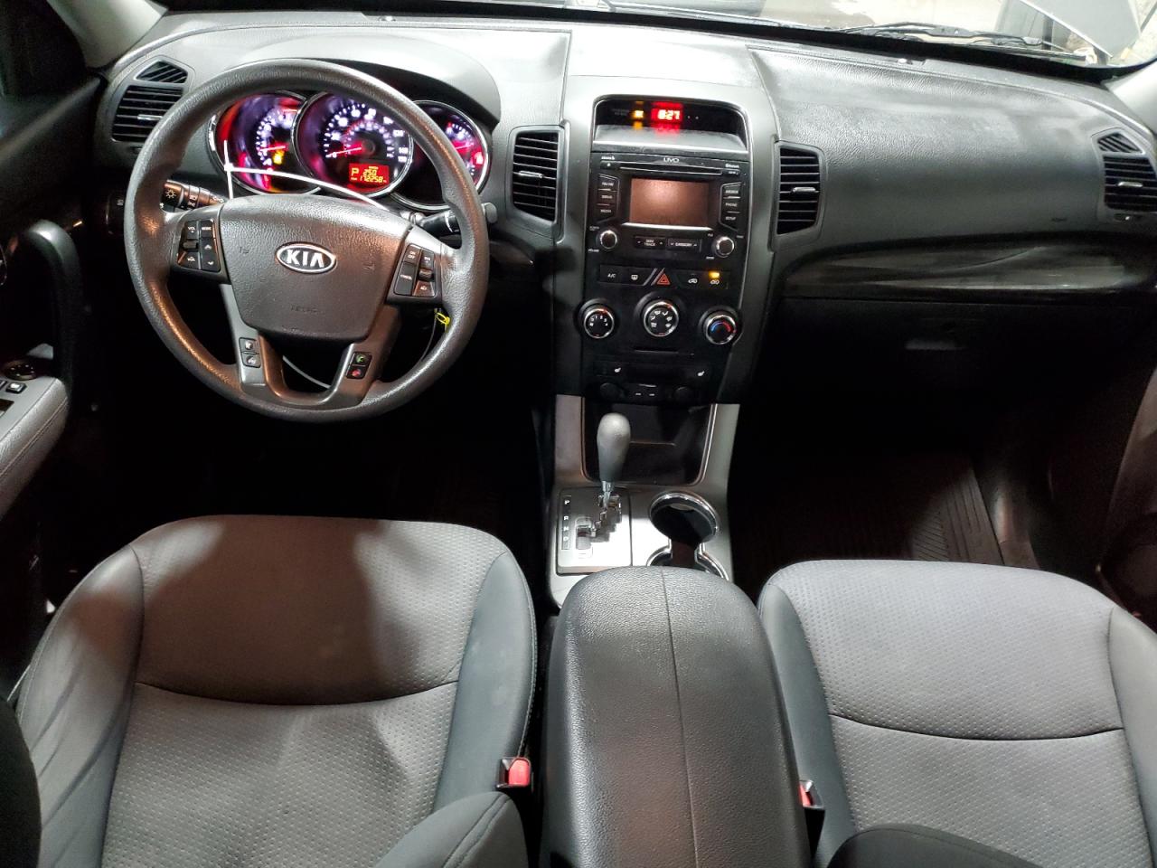 2013 Kia Sorento - Image 8