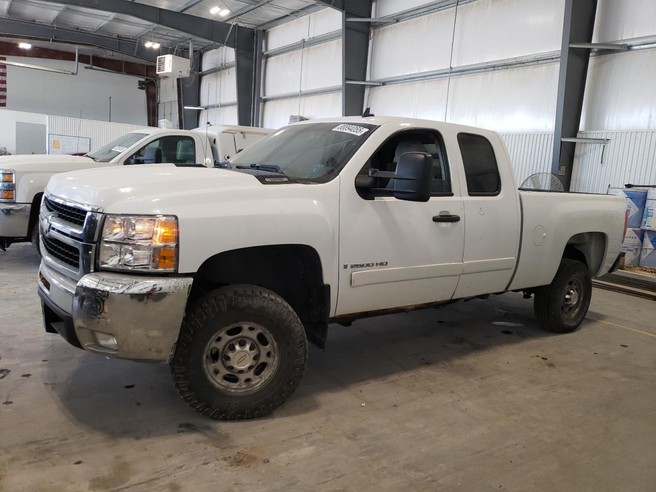 2007 Chevrolet Silverado - Image 1
