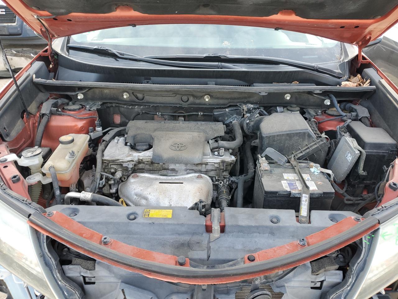 2015 Toyota RAV 4 - Image 12