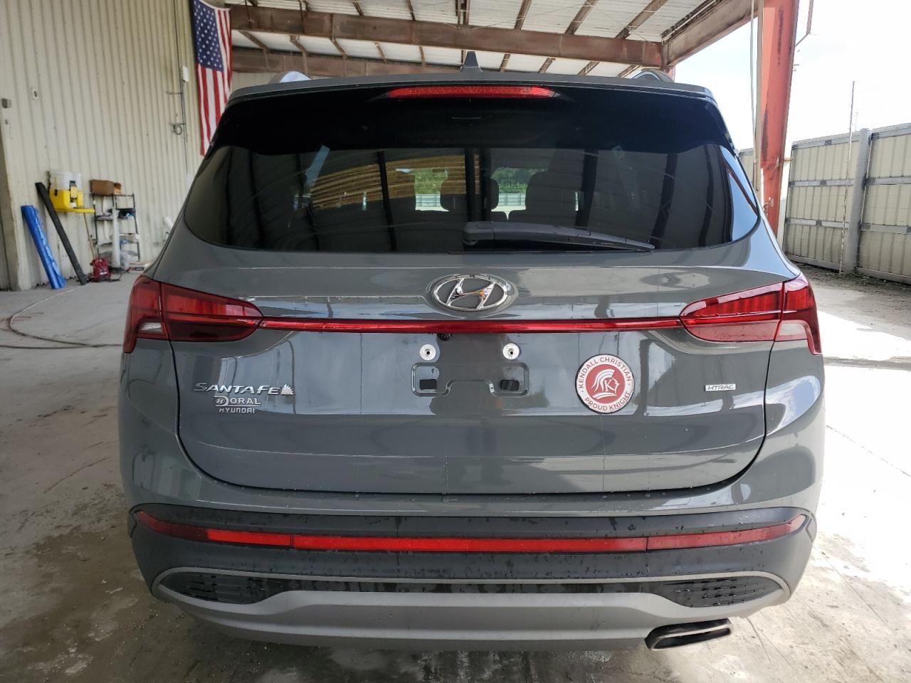 2023 Hyundai Santa Fe - Image 6