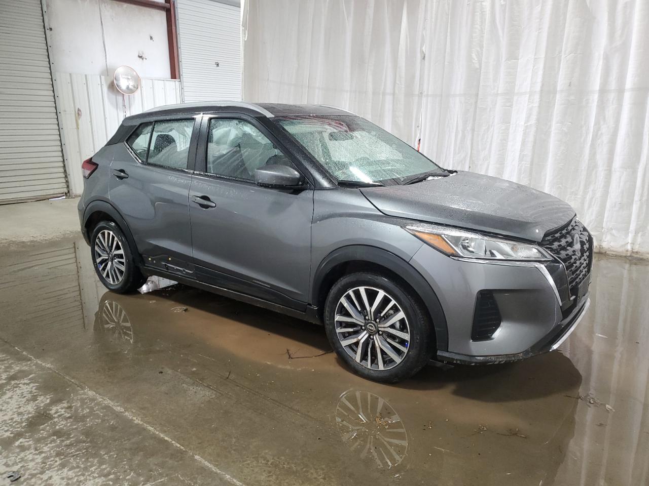2024 Nissan Kicks - Image 4