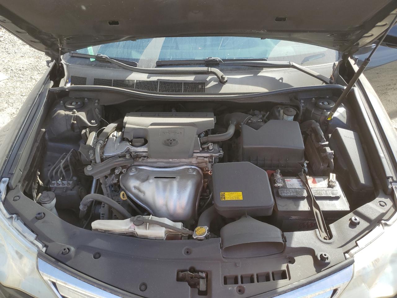 2014 Toyota Camry - Image 11
