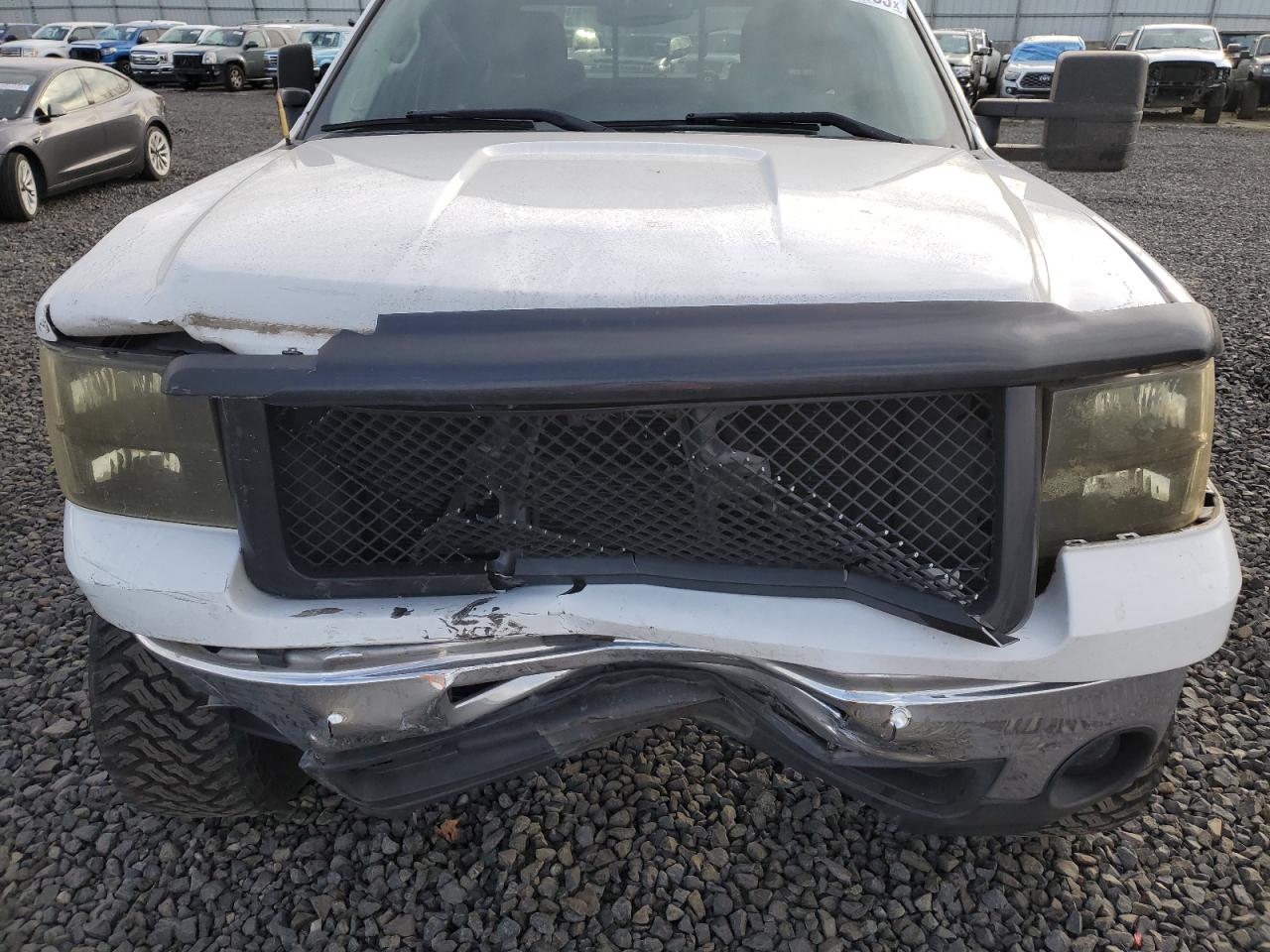 2013 GMC Sierra - Image 12
