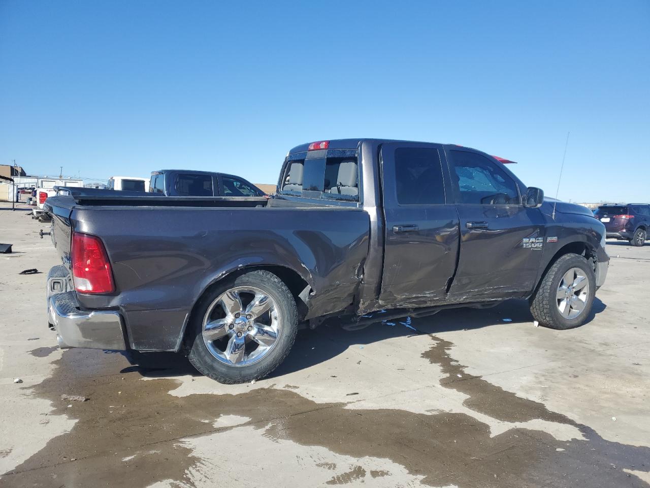 2019 RAM 1500 - Image 3