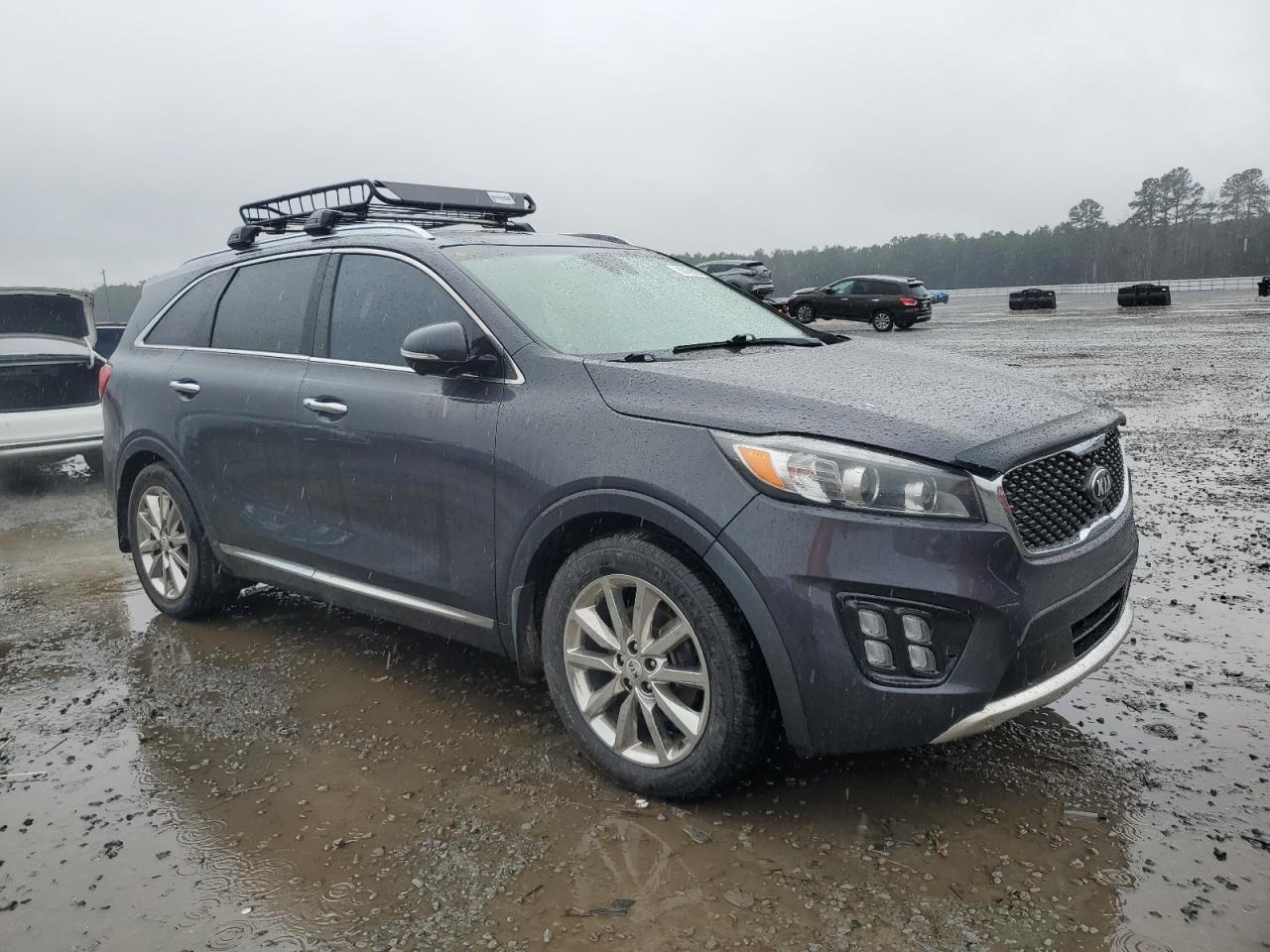 2018 Kia Sorento - Image 4