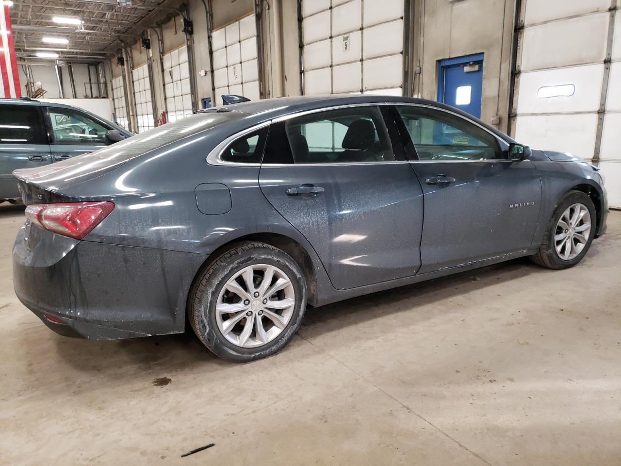 2020 Chevrolet Malibu - Image 3