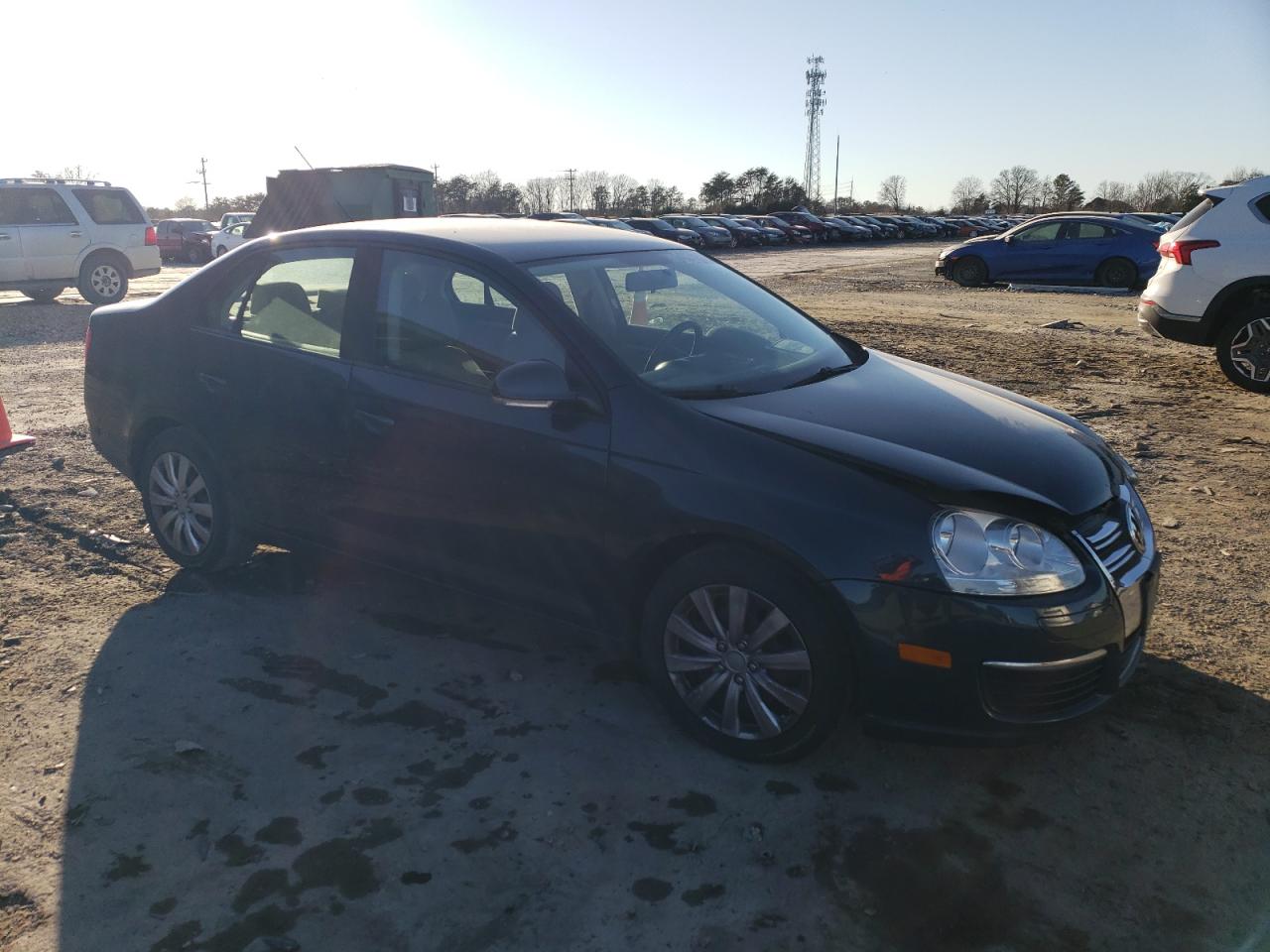 2009 Volkswagen Jetta - Image 4
