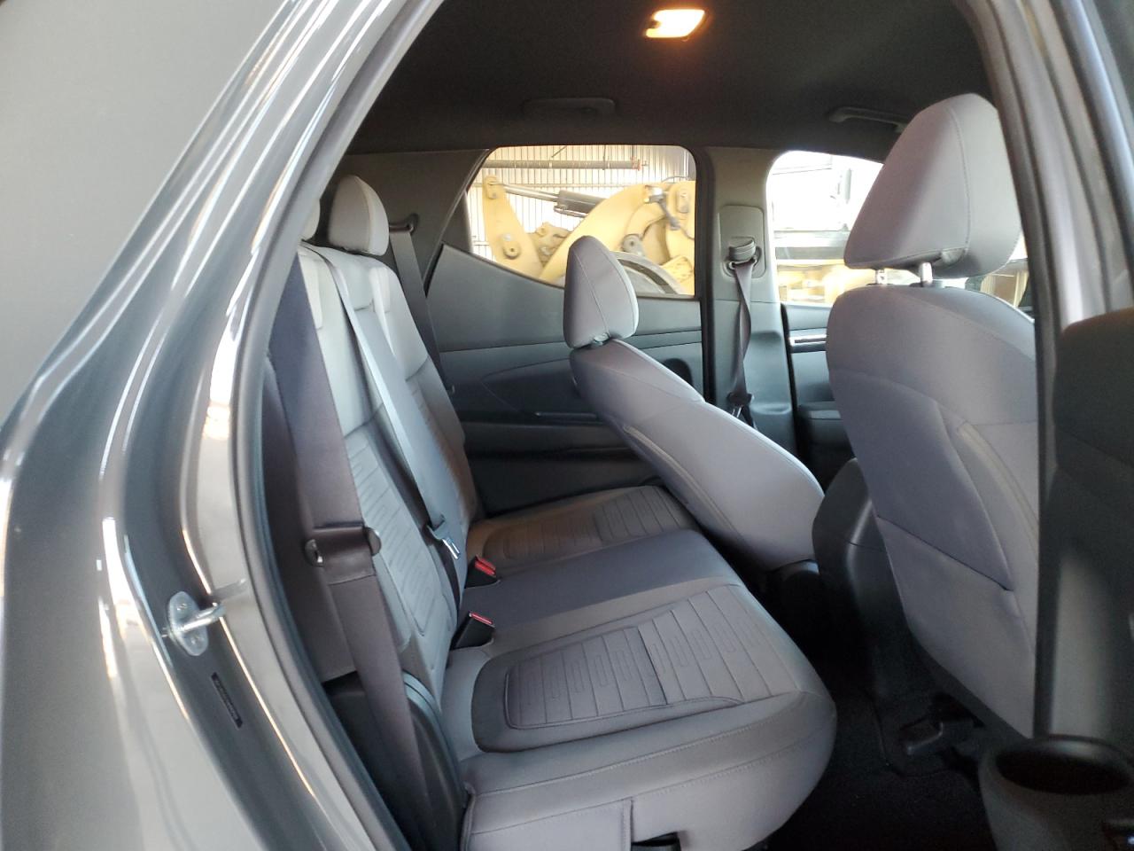2022 Hyundai Santa Cruz - Image 10
