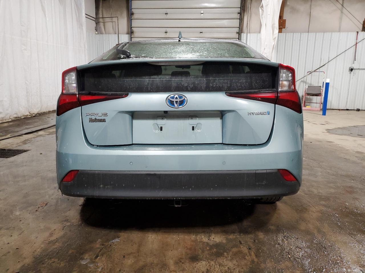 2019 Toyota Prius - Image 6