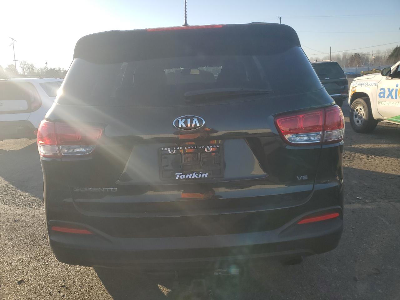 2017 Kia Sorento - Image 6