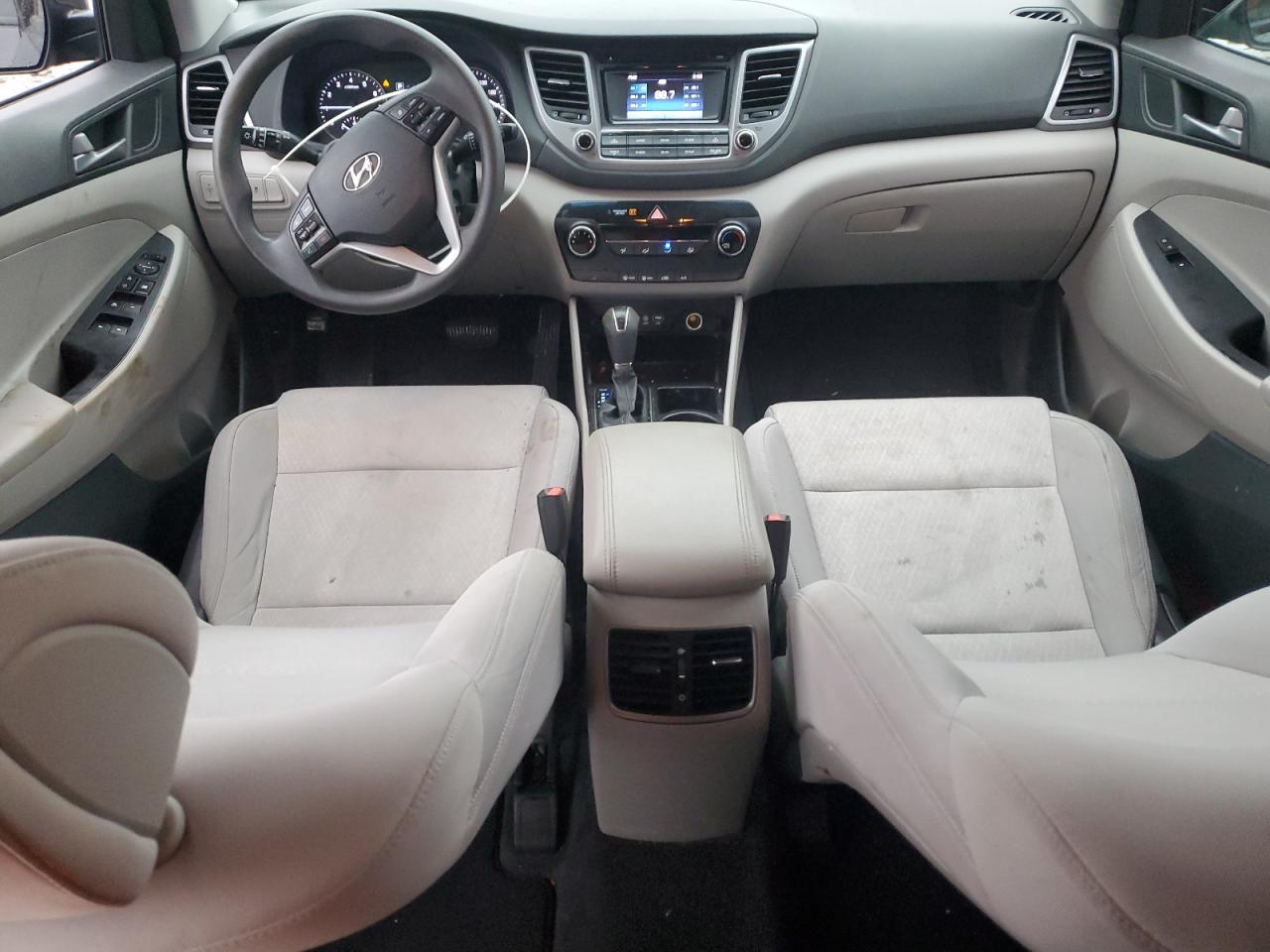 2017 Hyundai Tucson - Image 8