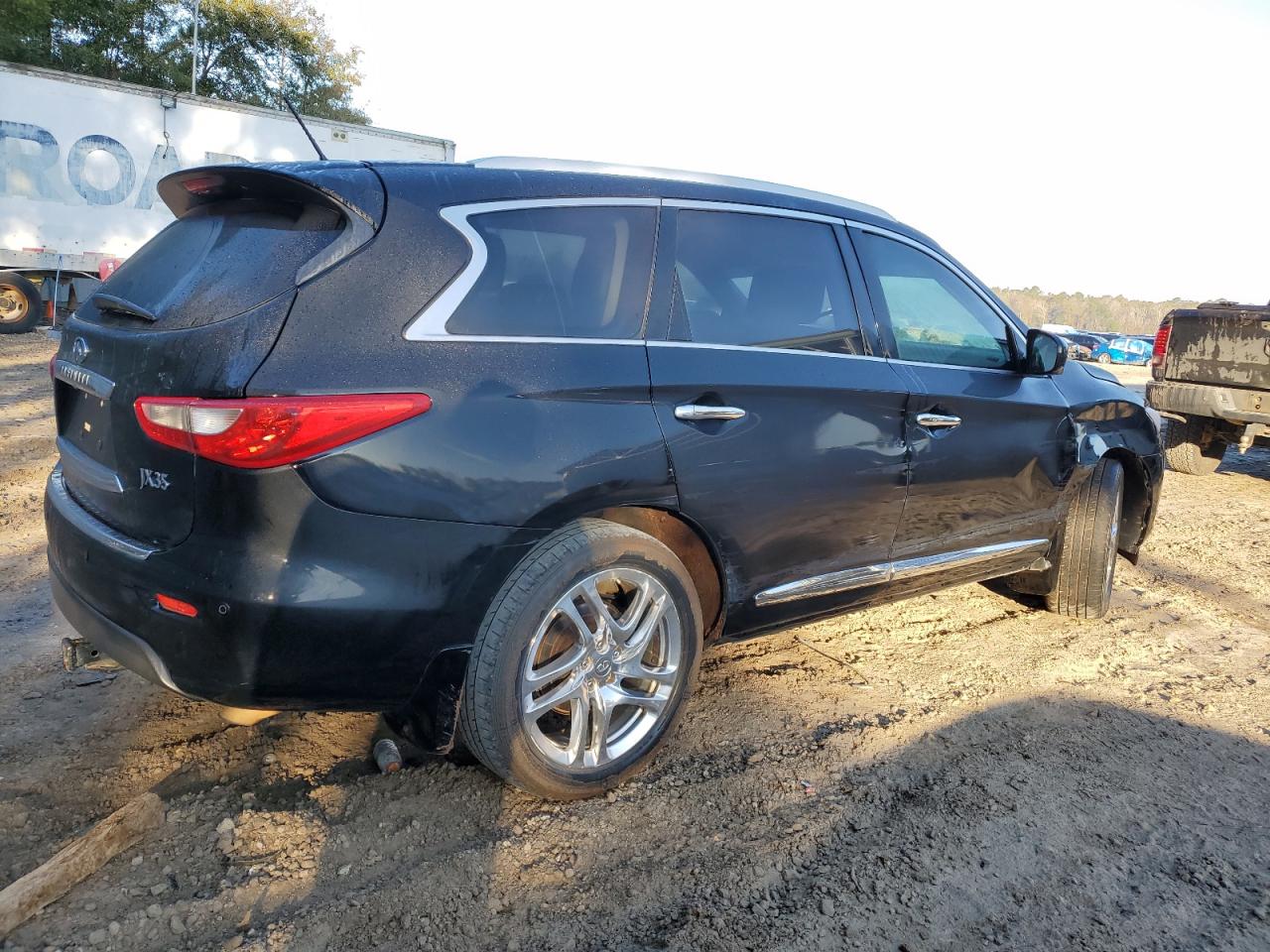 2013 Infiniti JX - Image 3