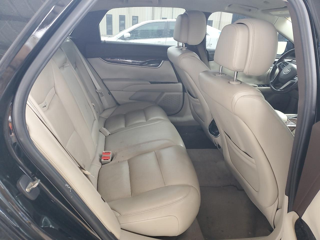 2013 Cadillac XTS - Image 10