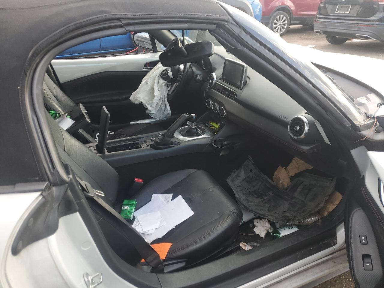 2016 Mazda MX-5 - Image 11