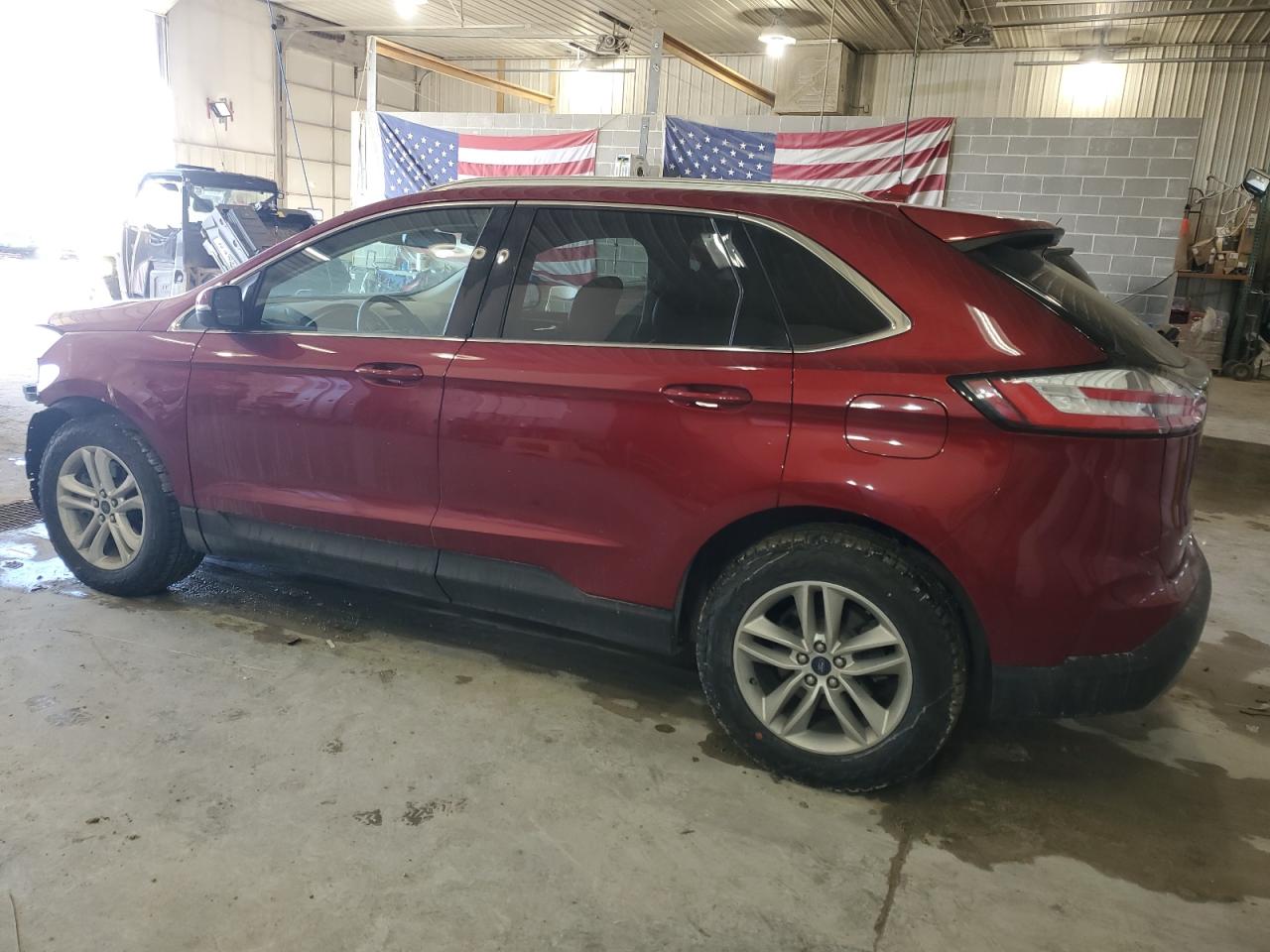 2019 Ford Edge - Image 2