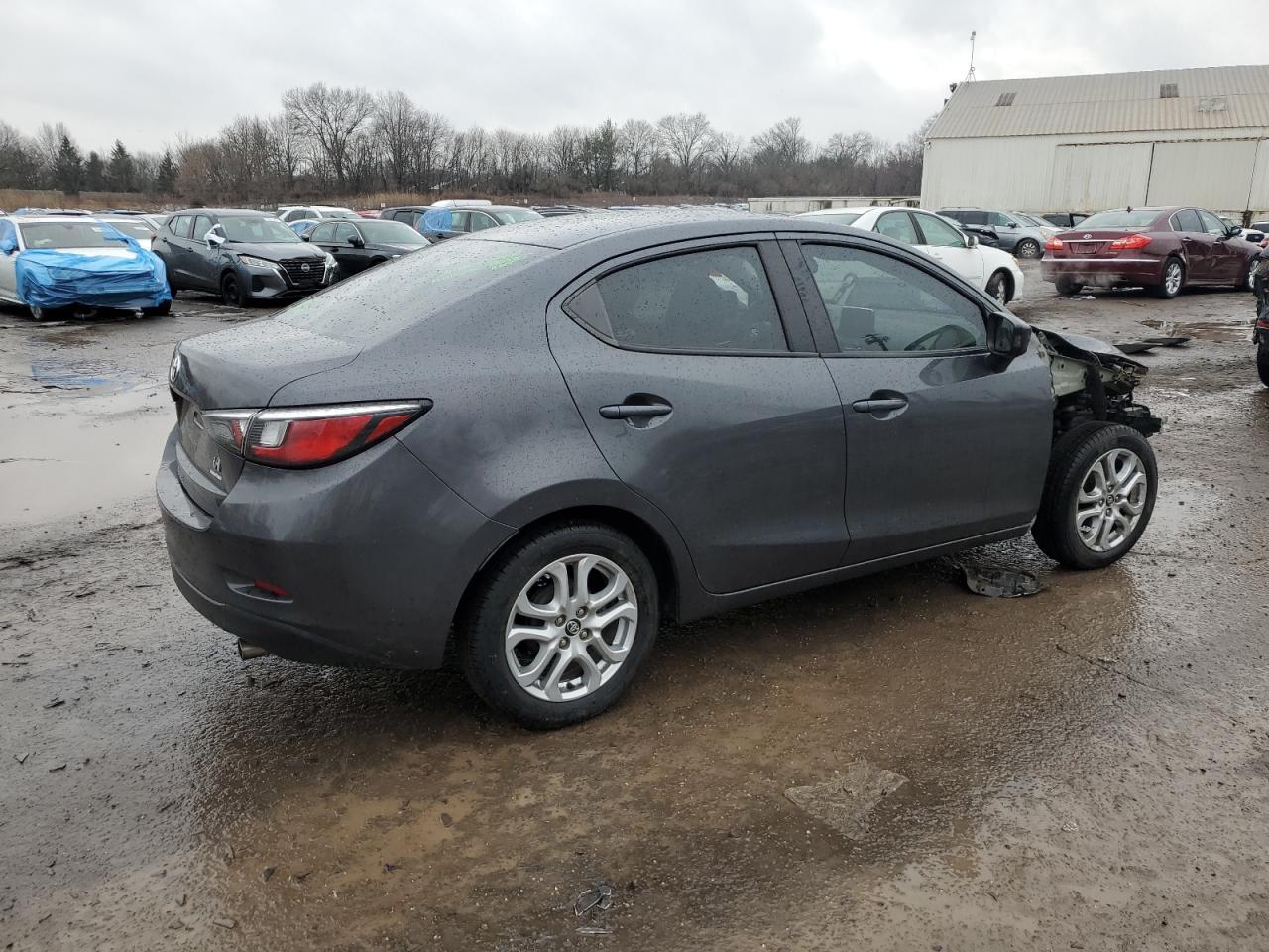 2018 Toyota Yaris - Image 3