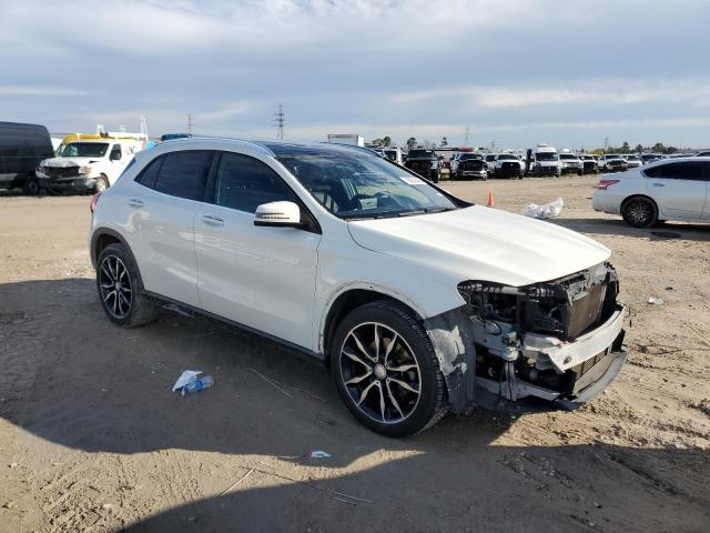  MERCEDES-BENZ GLA-CLASS 2016 Белый