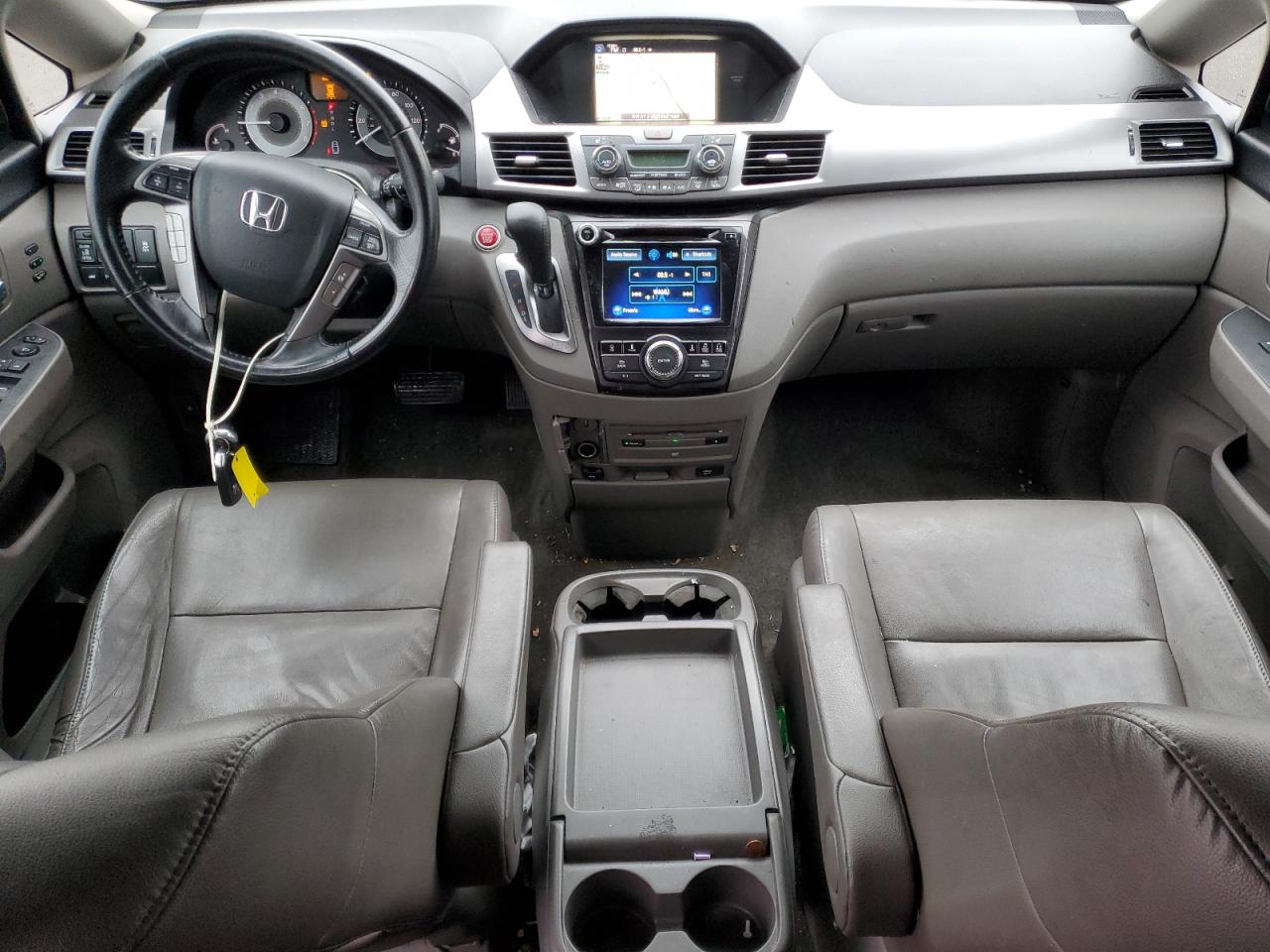 2014 Honda Odyssey - Image 8