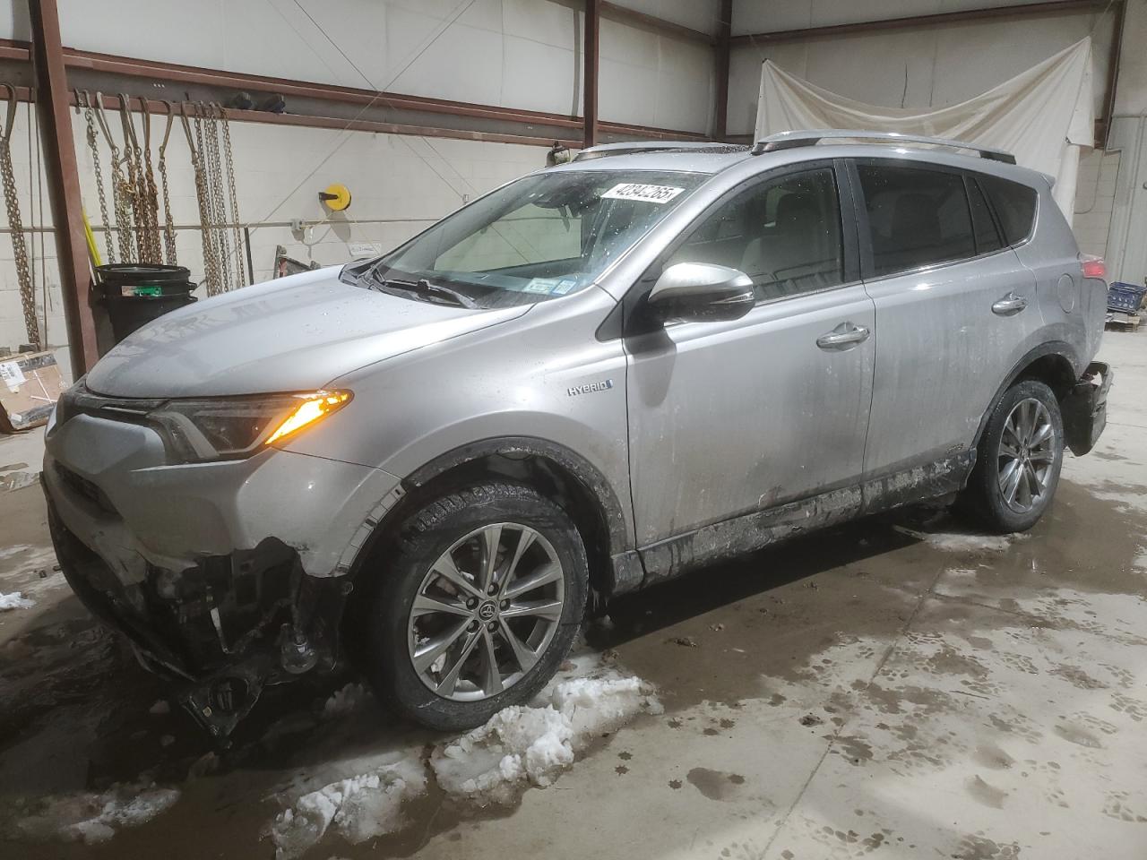 2017 Toyota RAV 4 - Image 1