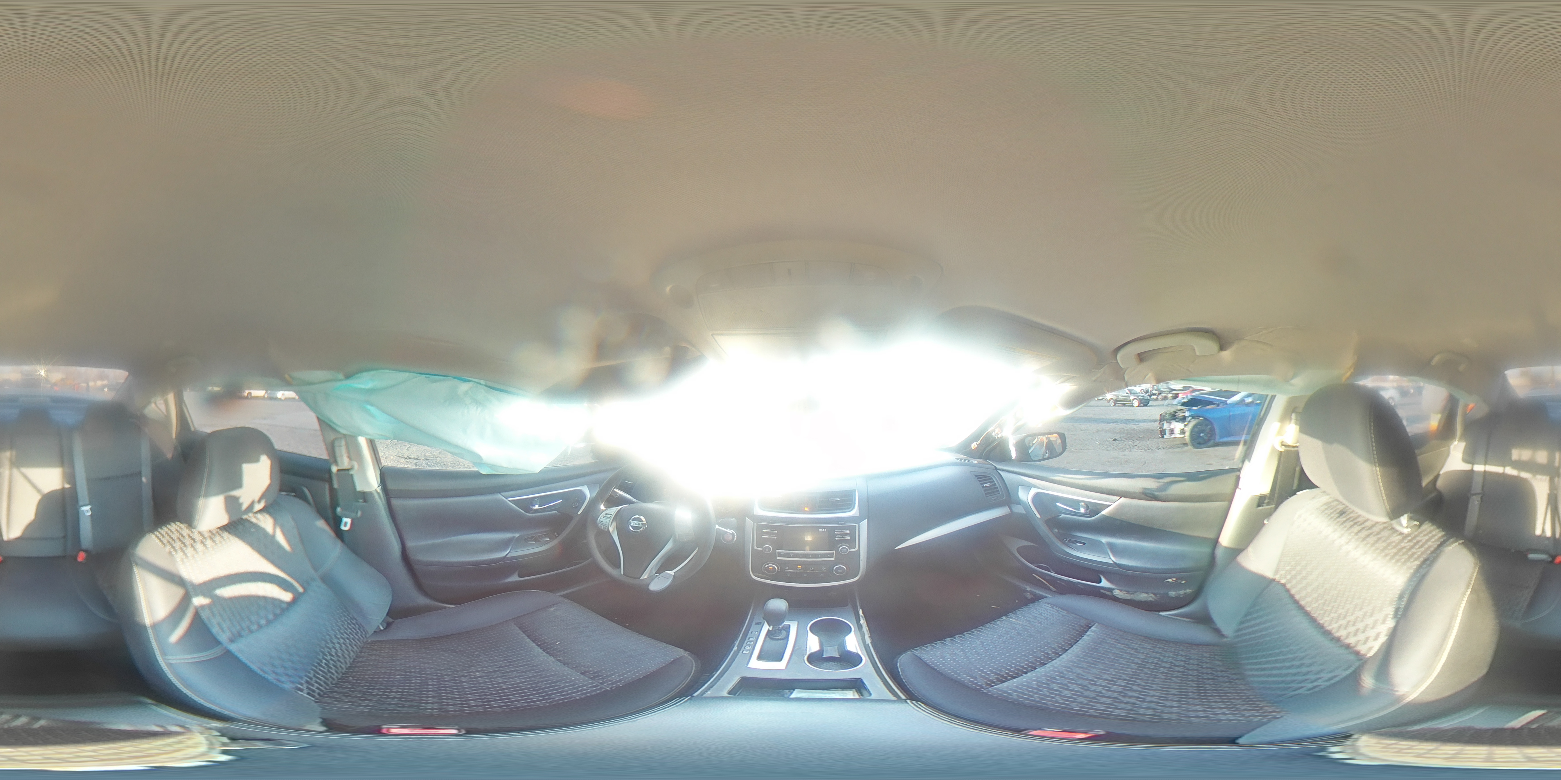 2017 Nissan Altima - Image 13