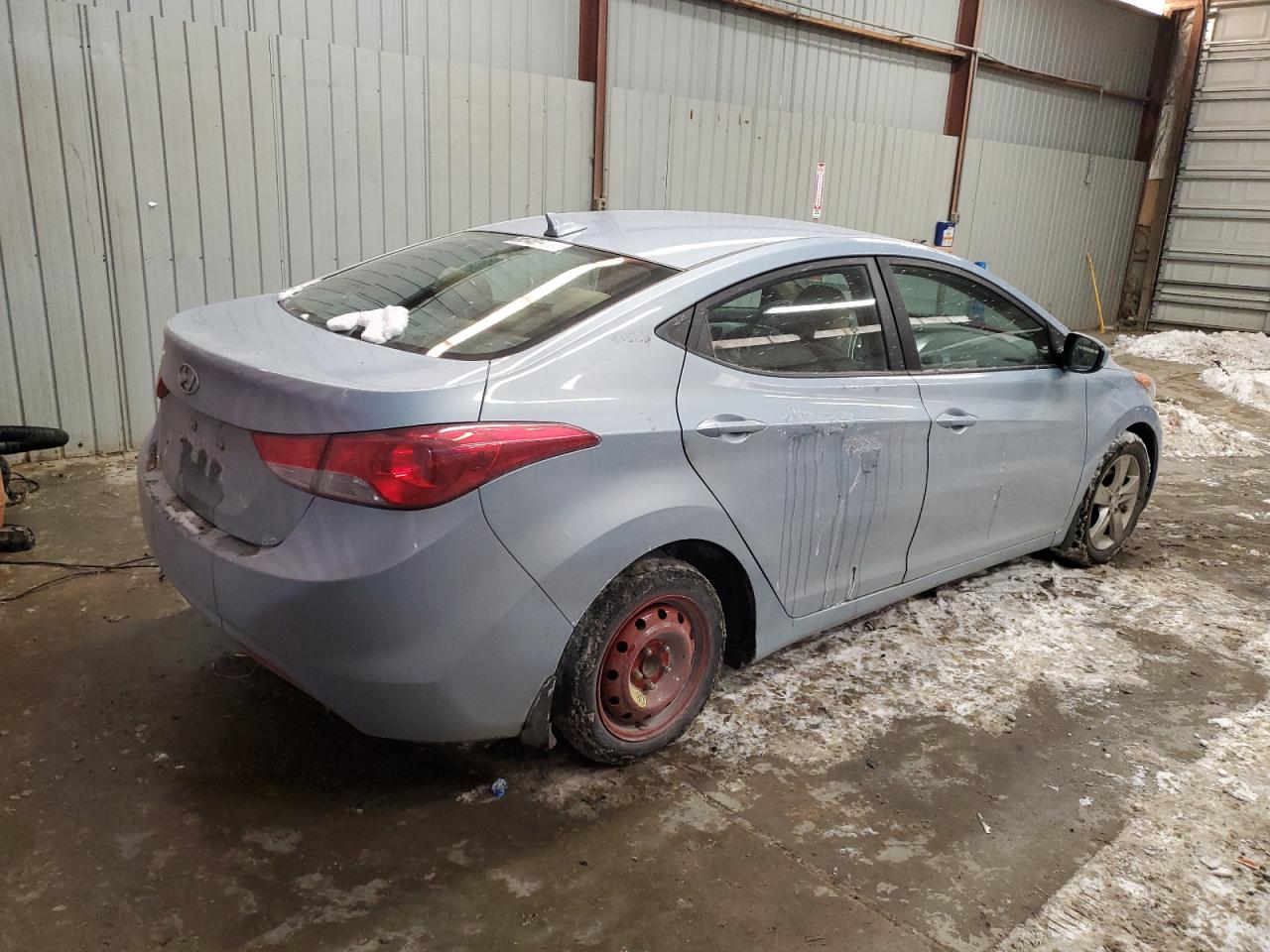 2013 Hyundai Elantra - Image 3