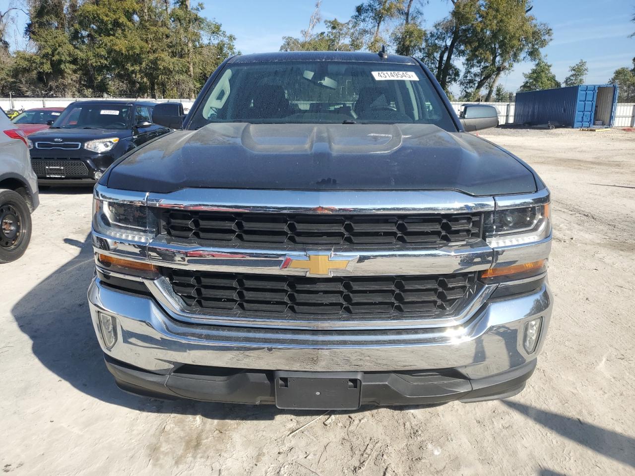 2018 Chevrolet Silverado - Image 5