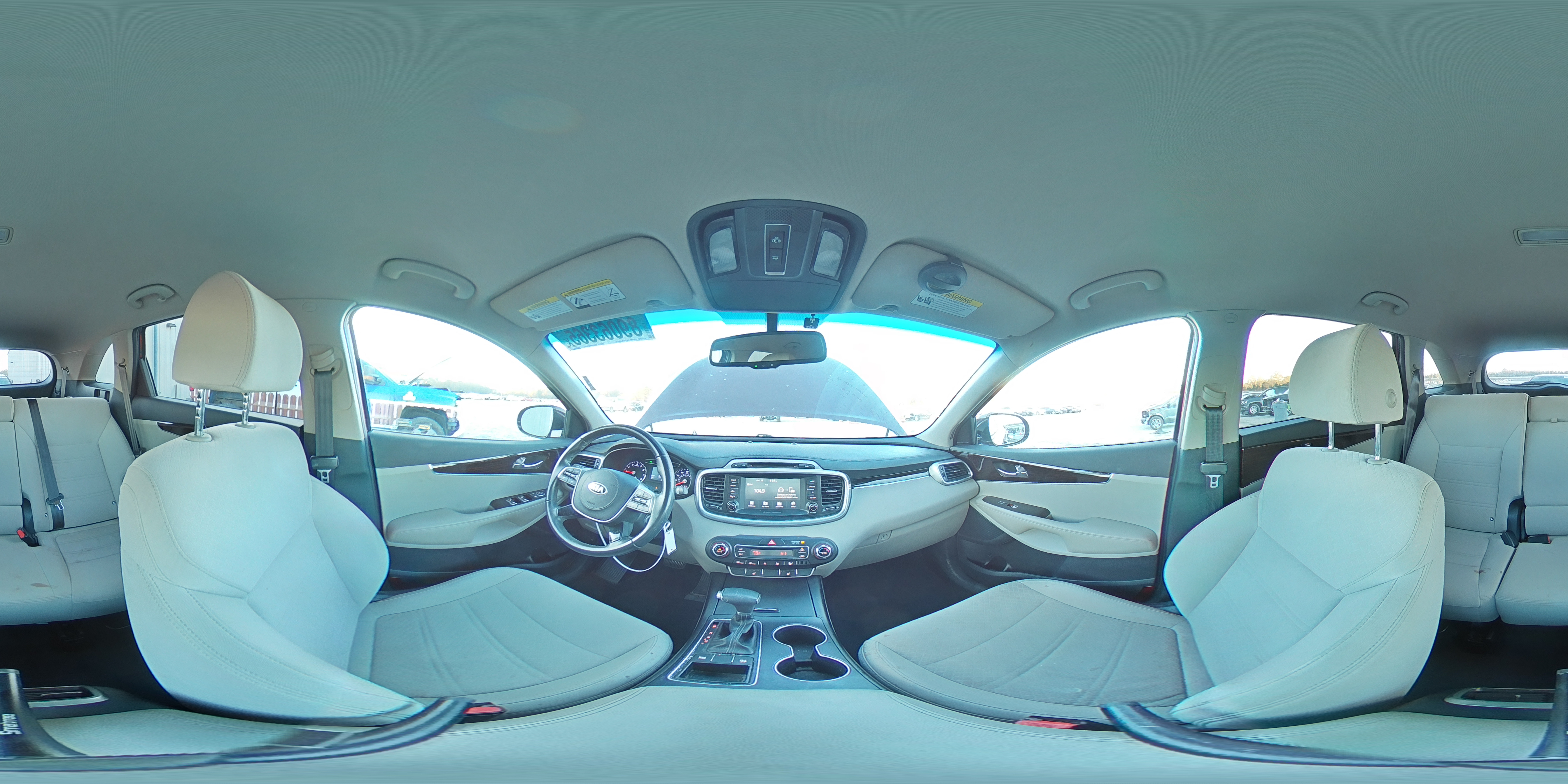 2019 Kia Sorento - Image 15