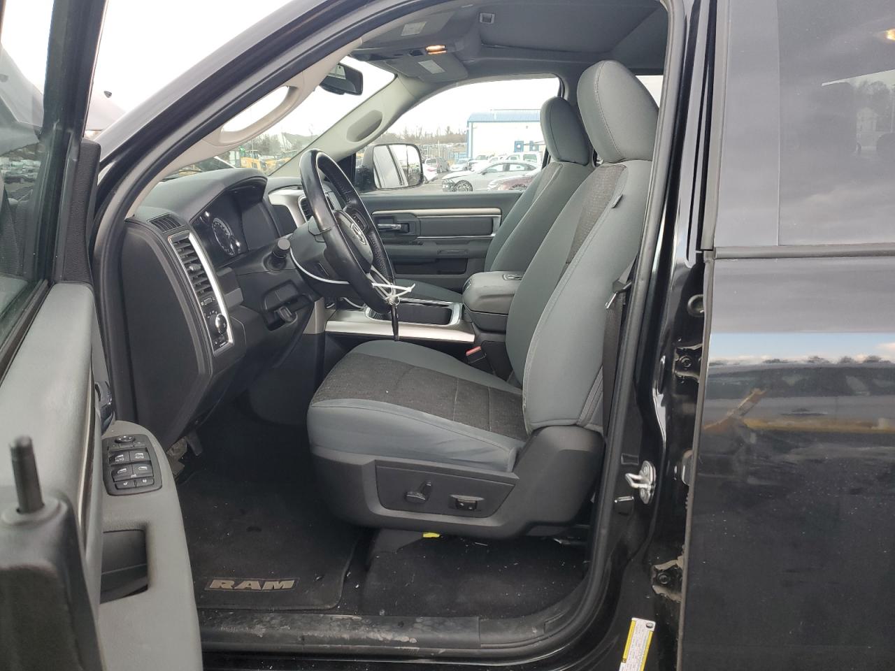2018 RAM 1500 - Image 7