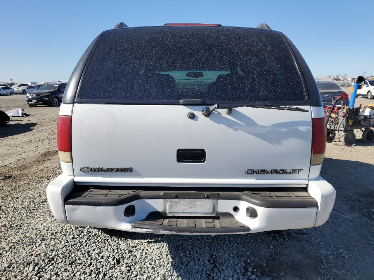 2001 Chevrolet Blazer Lt VIN: 1GNDT13W312152527 Lot: 41997035