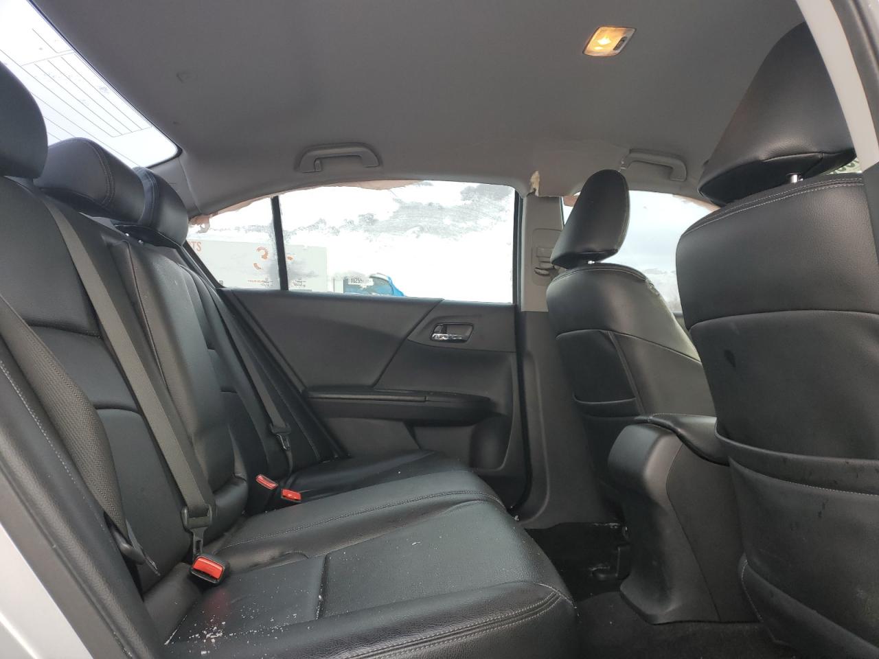 2015 Honda Accord - Image 10