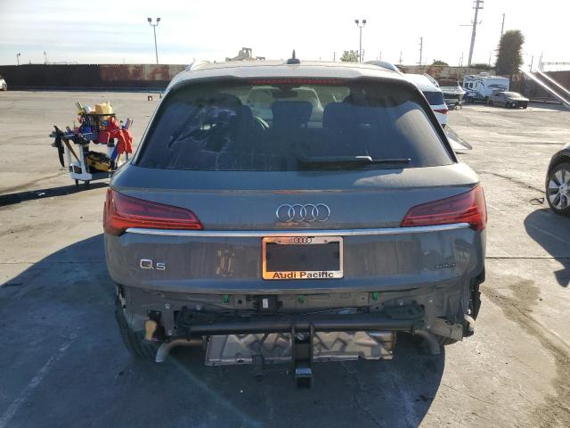  AUDI Q5 2023 Зеленый