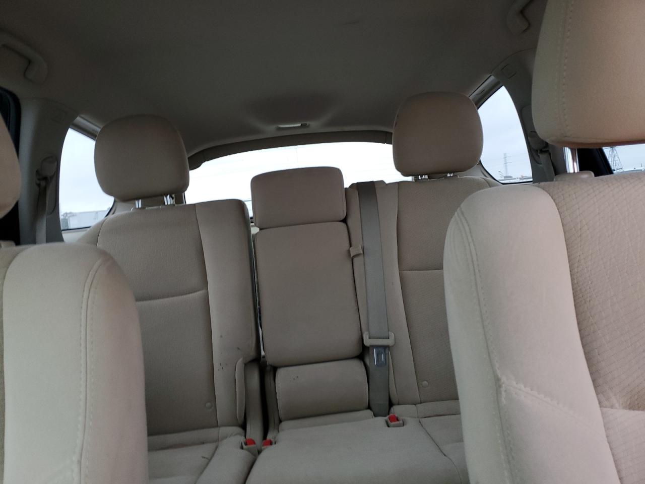 2014 Nissan Pathfinder - Image 10