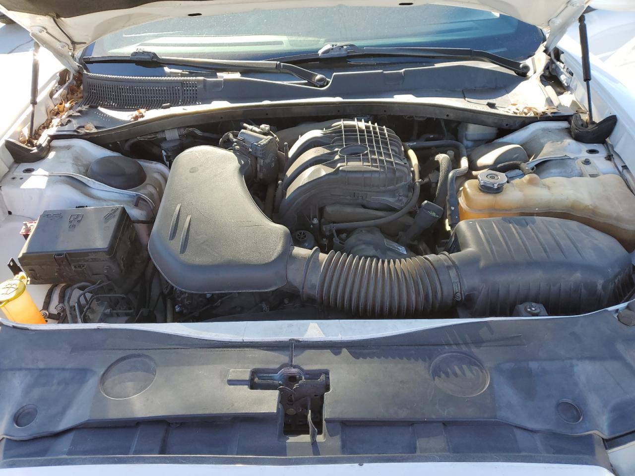 2014 Dodge Charger - Image 11