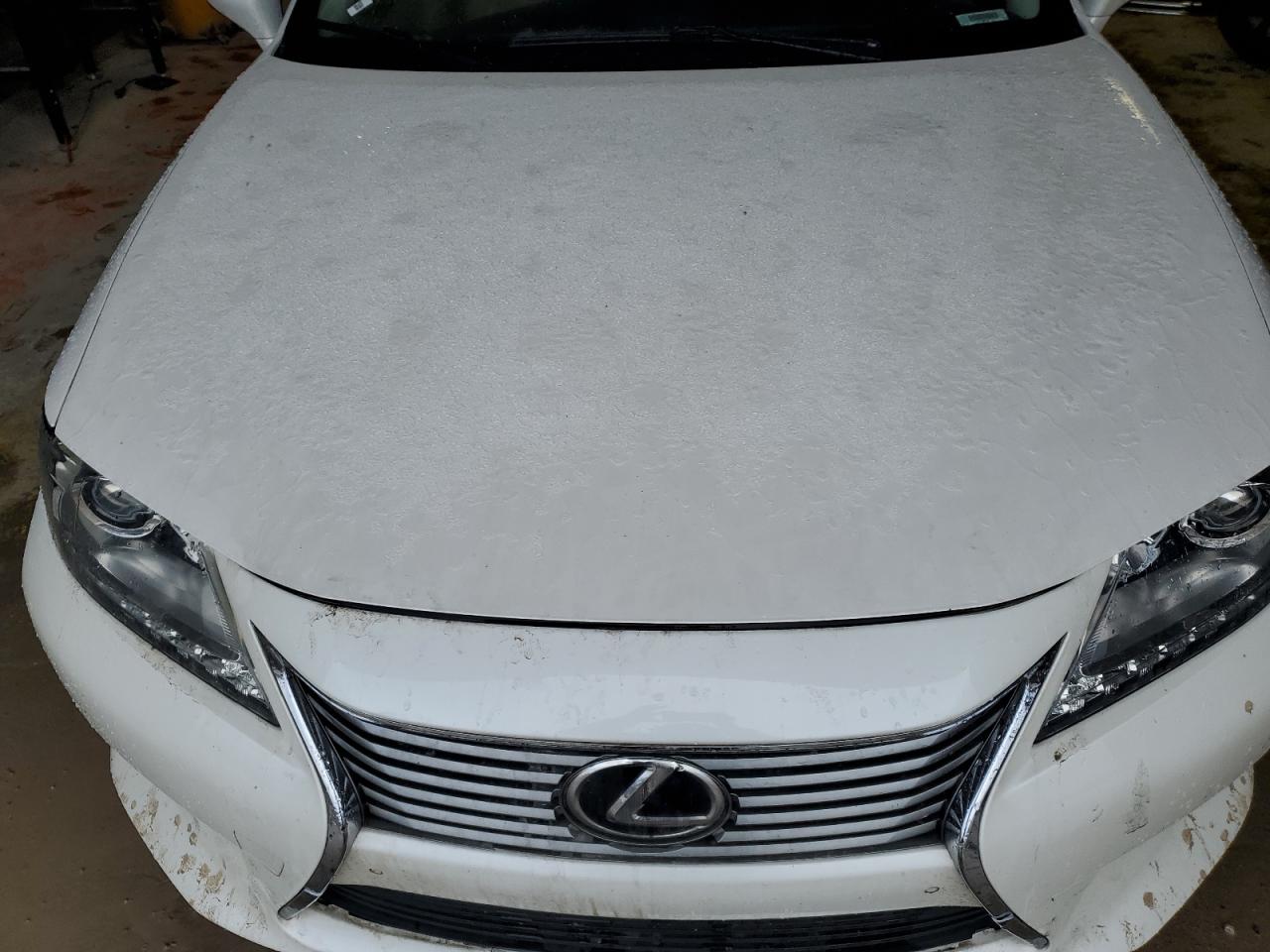 2015 Lexus ES - Image 11