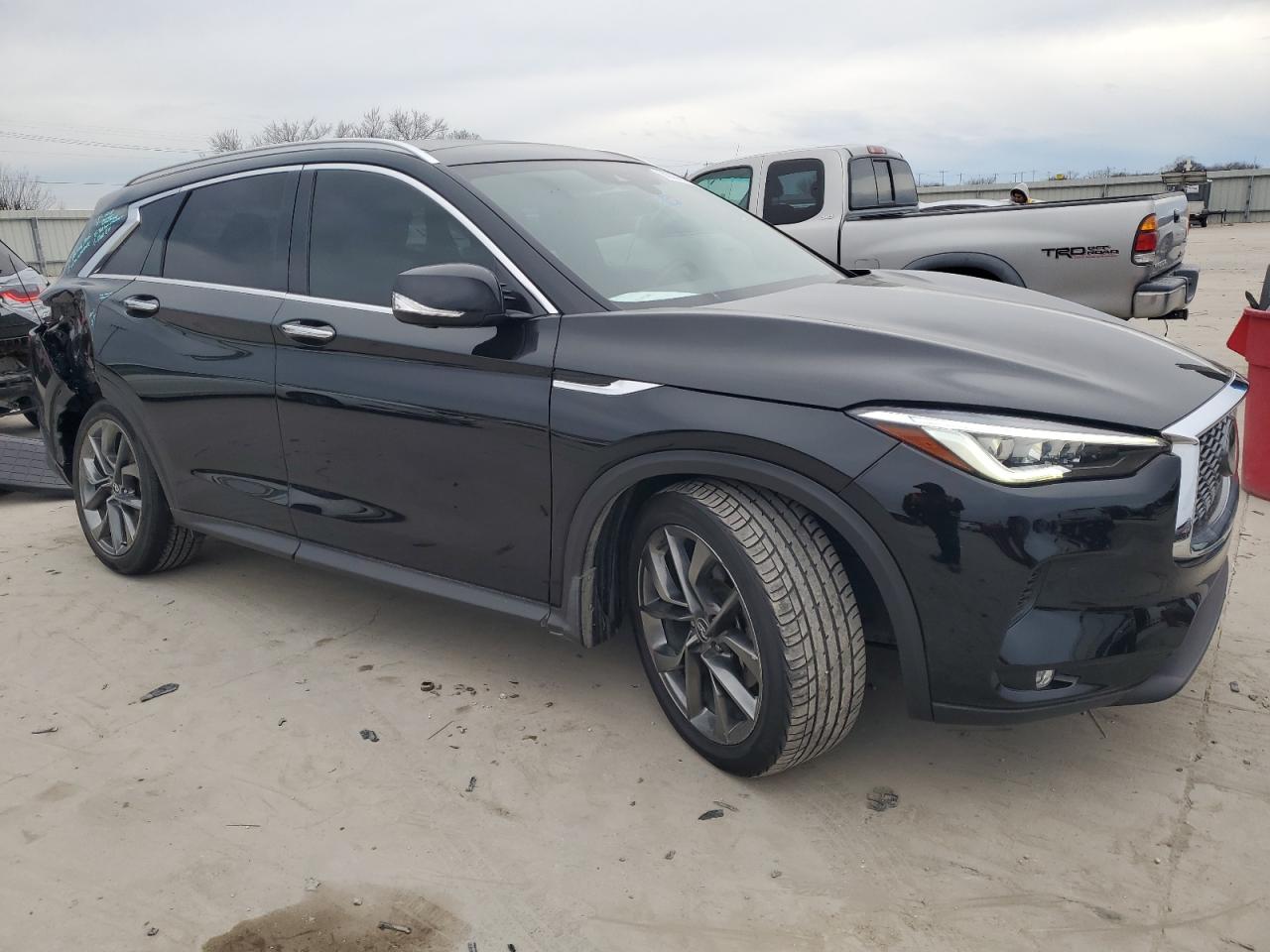 2019 Infiniti QX50 - Image 4