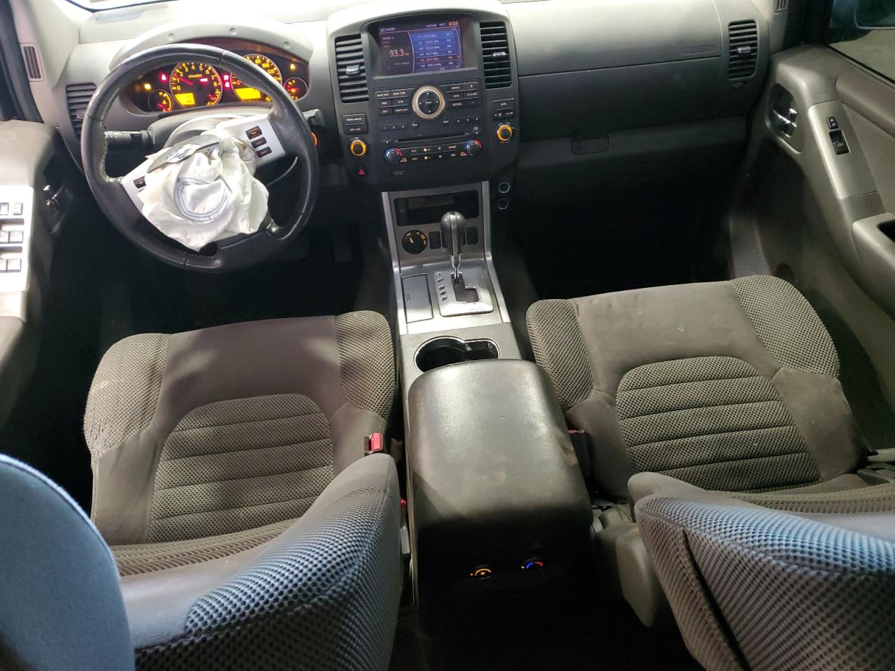 2012 Nissan Pathfinder - Image 8