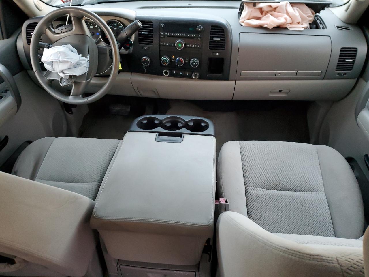 2008 GMC Sierra - Image 8