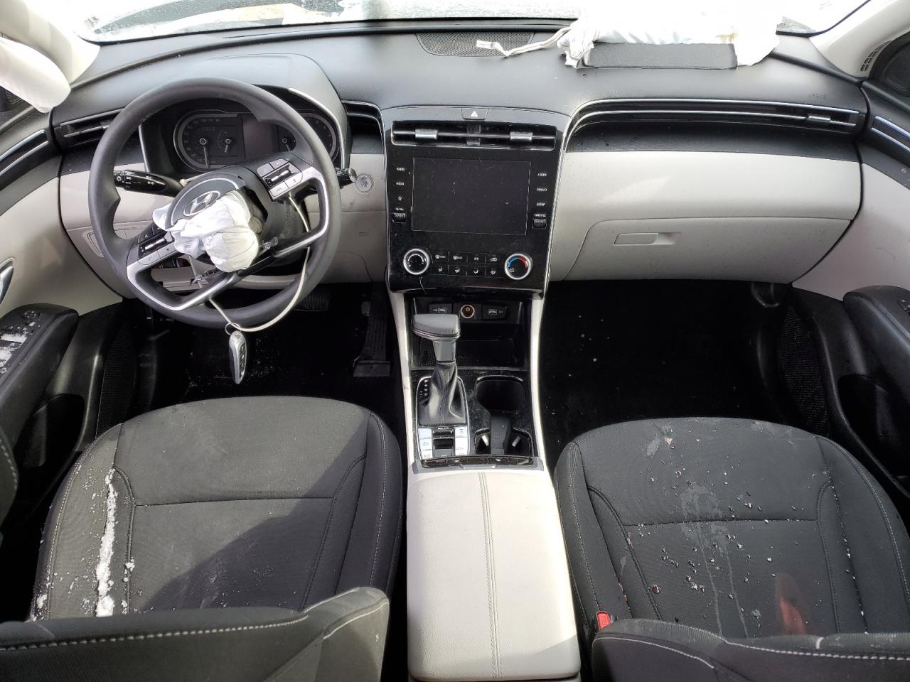 2022 Hyundai Tucson - Image 8