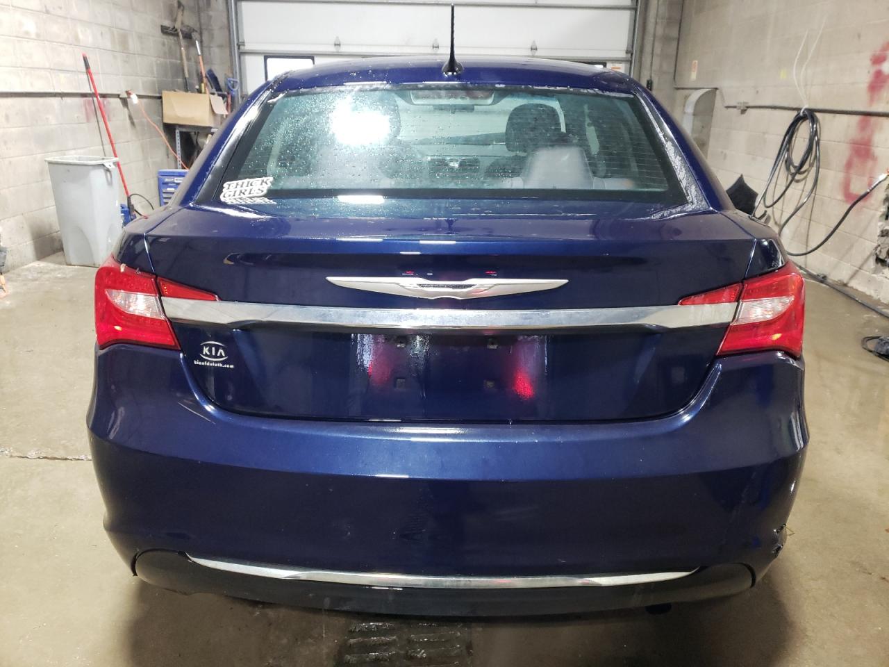 2014 Chrysler 200 - Image 6