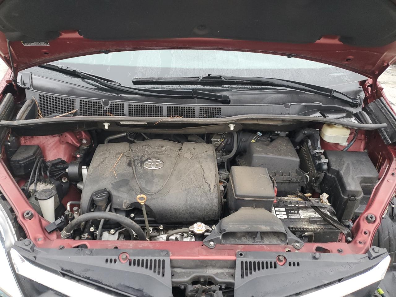 2018 Toyota Sienna - Image 14