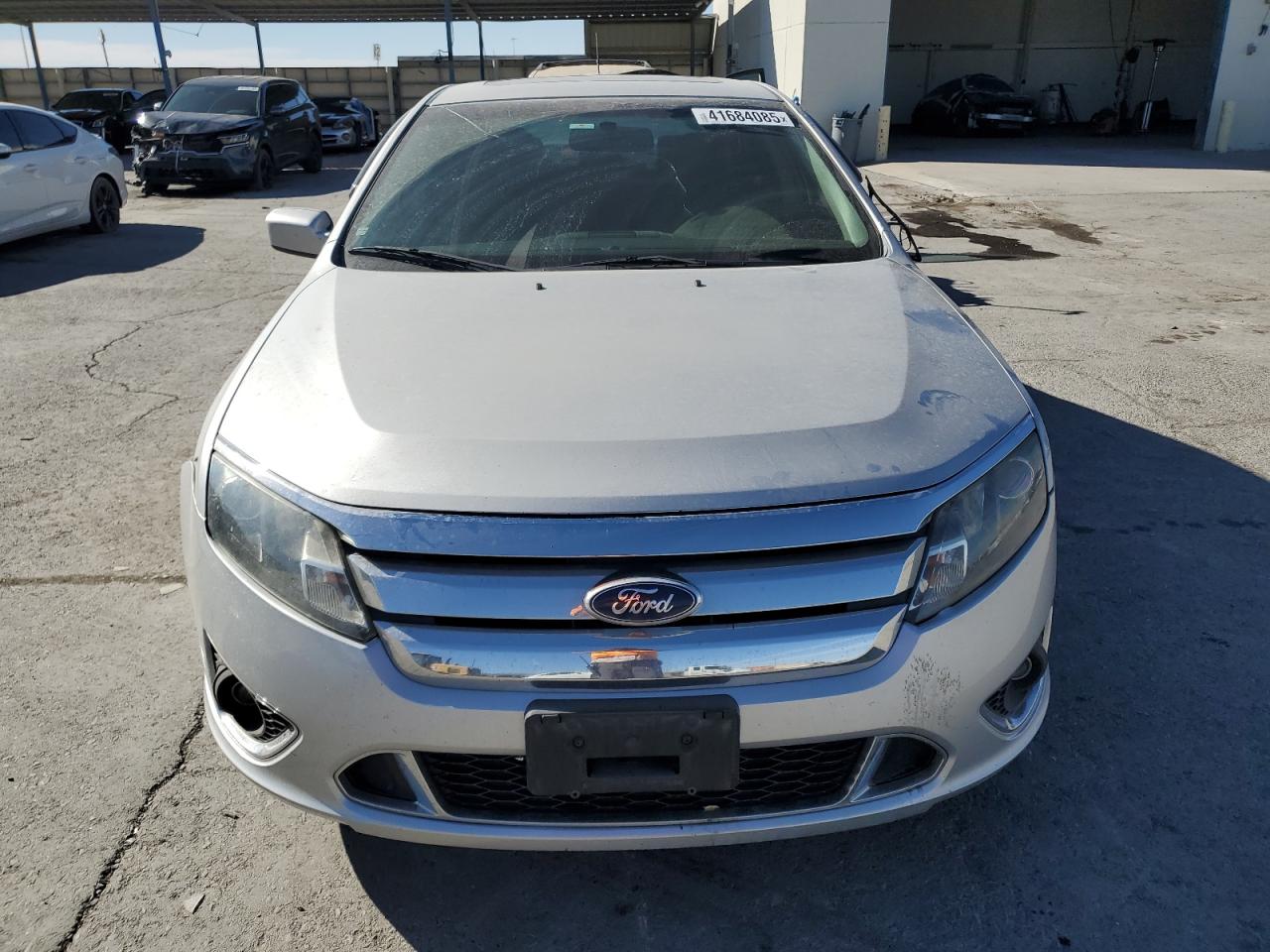 2010 Ford Fusion - Image 5
