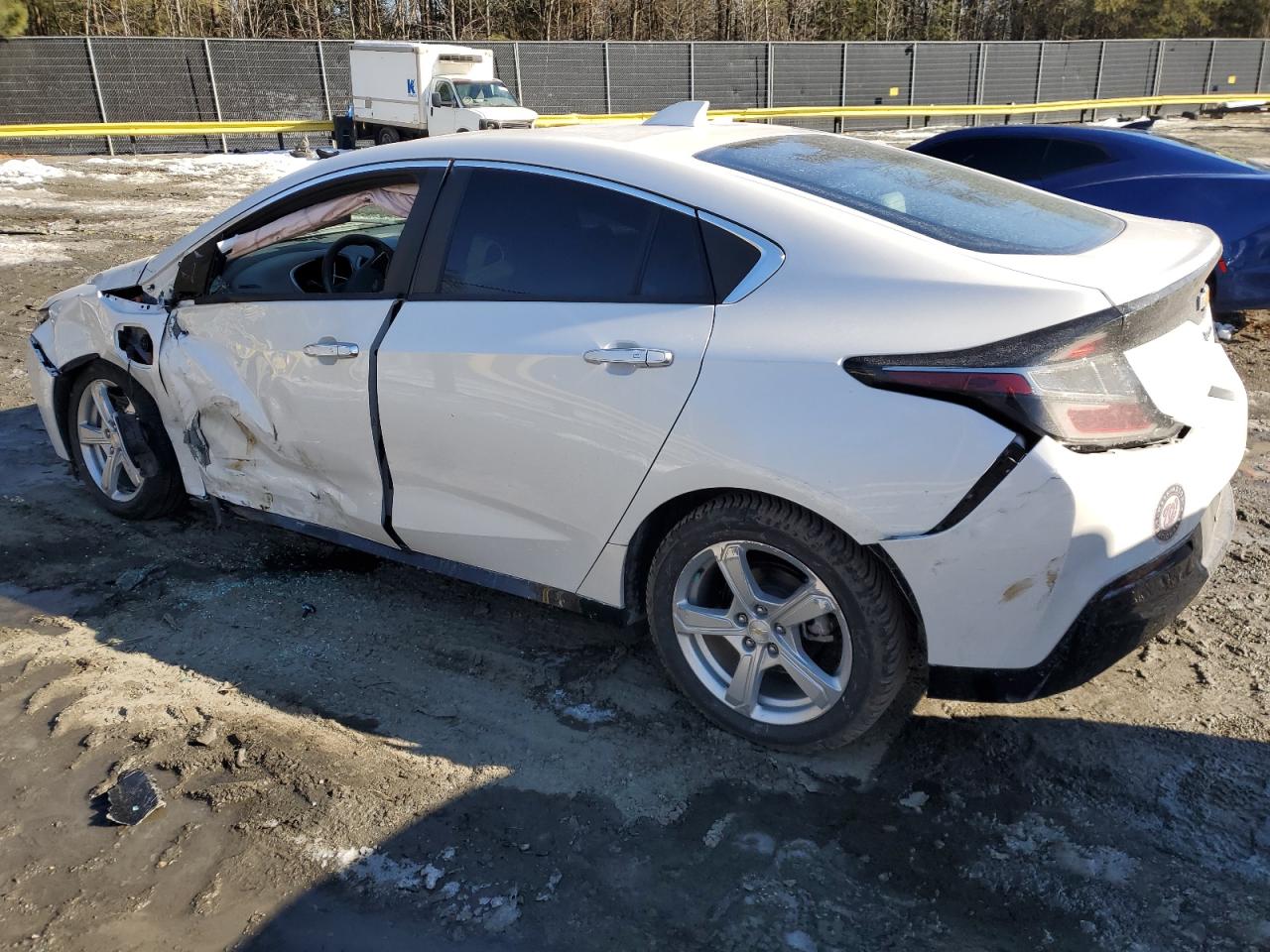 2017 Chevrolet Volt - Image 2