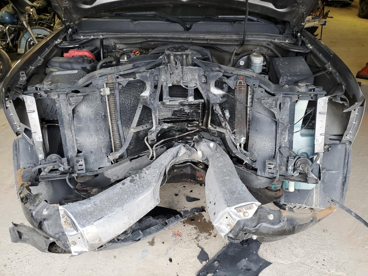 2008 Chevrolet Silverado - Image 13