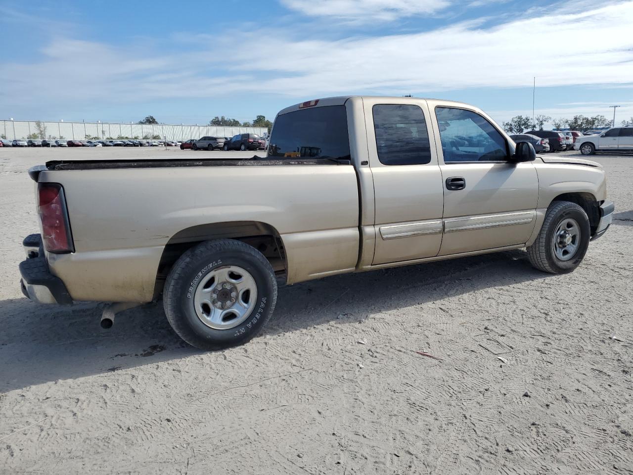 2004 Chevrolet Silverado - Image 3