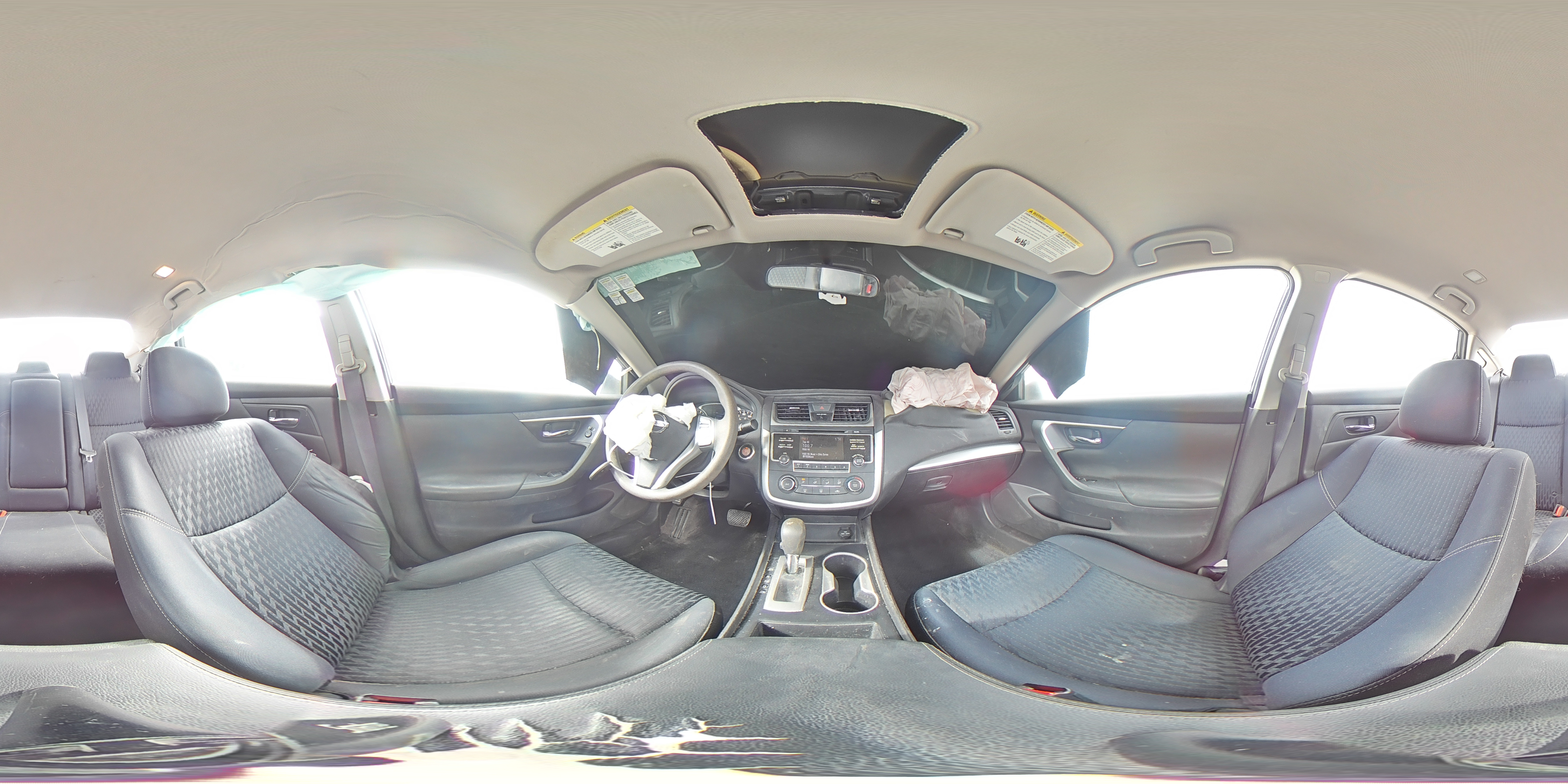 2018 Nissan Altima - Image 15