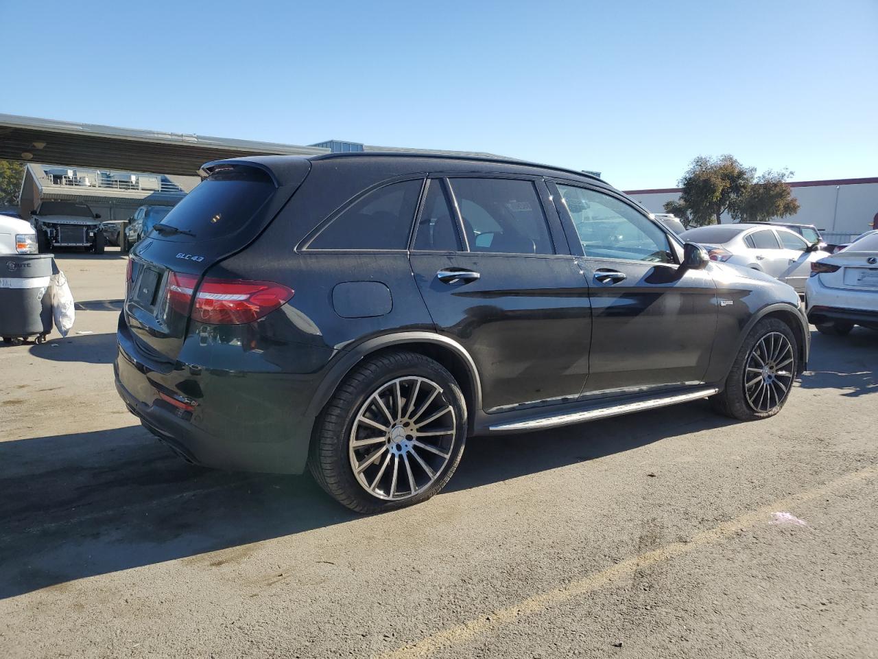 2018 Mercedes-Benz GLC - Image 3