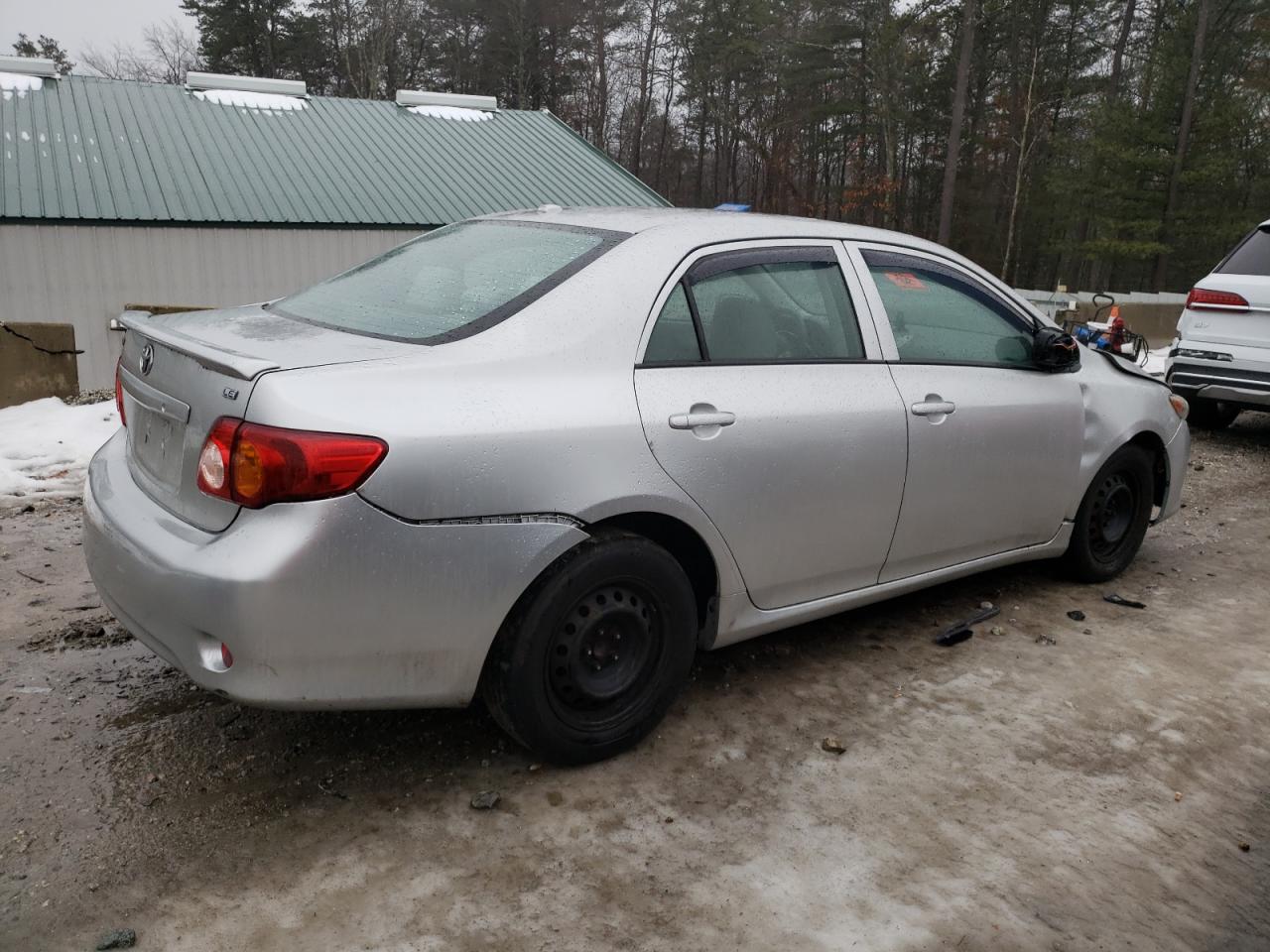 2010 Toyota Corolla - Image 3