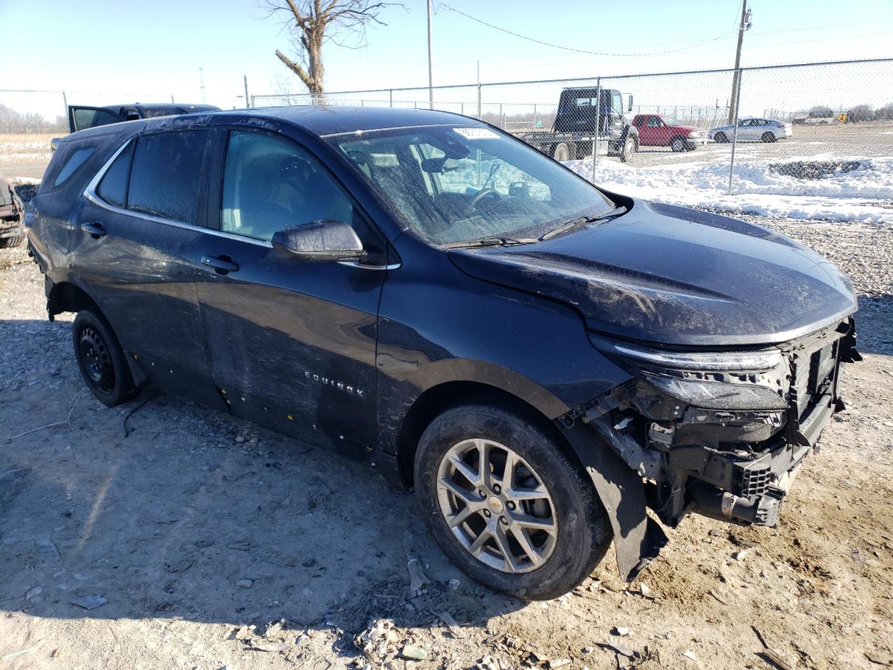 2022 Chevrolet Equinox - Image 4