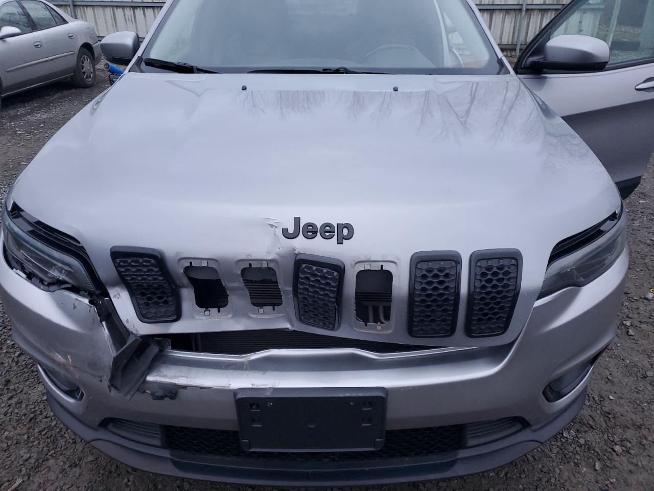 2021 Jeep Grand Cherokee - Image 11